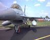 F-16 biposto dell'Aeronautica Militare visto da davanti. Questa immagine s'ingrandisce in una nuova finestra